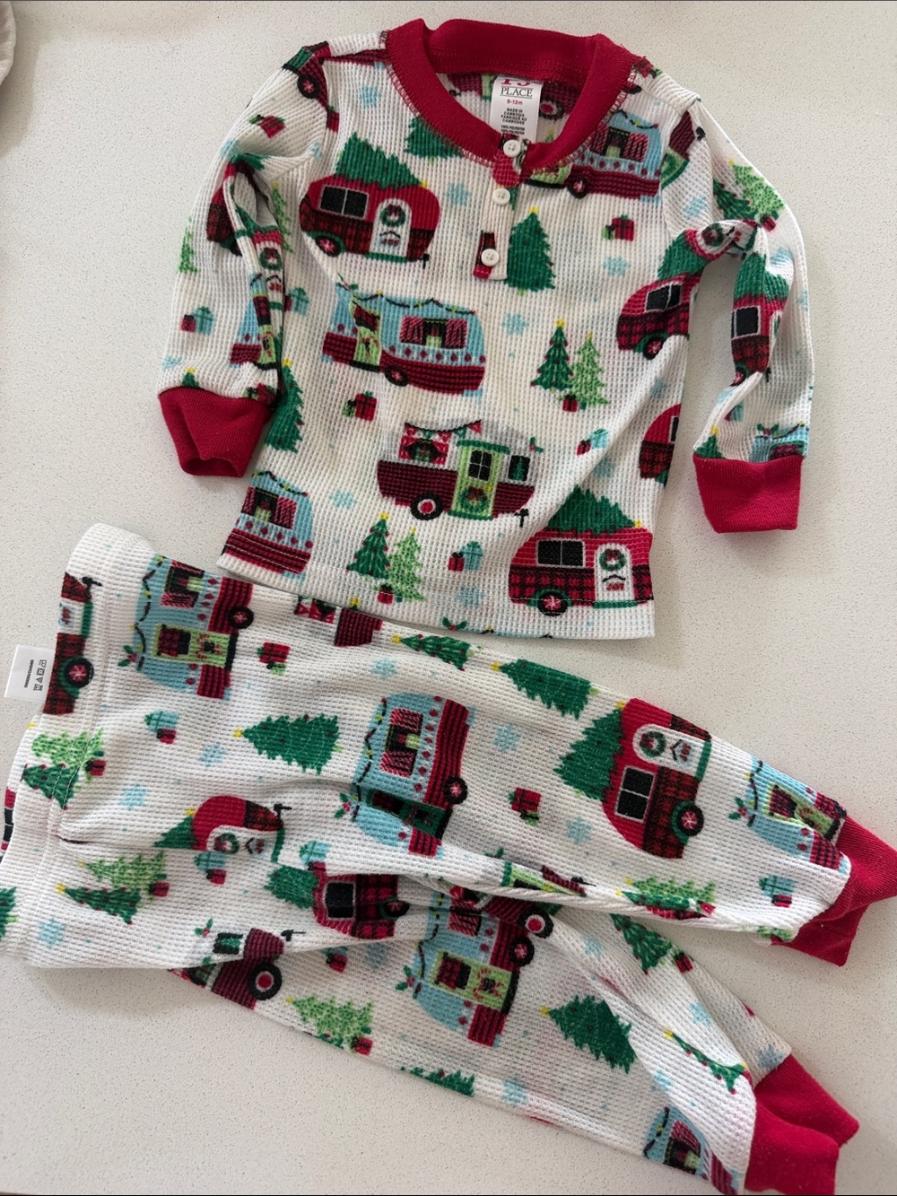 The Children's Place Red, Green & White Holiday Camper Pajama Set